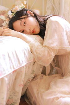人妻